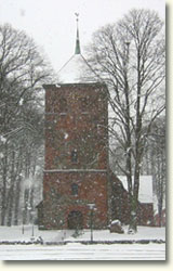 Die Kirche im Wandel der Jahreszeiten